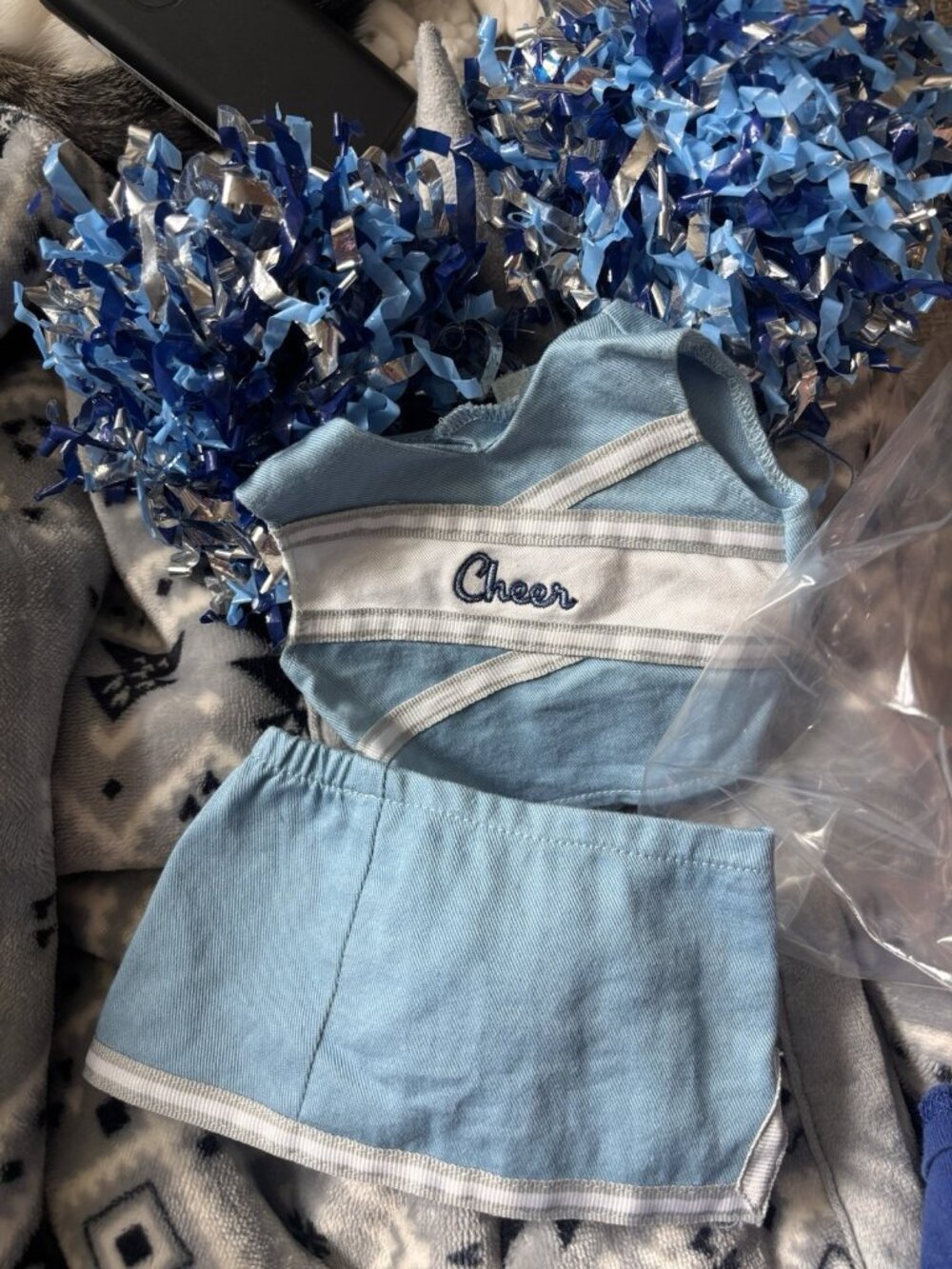 2008 American Girl Doll Go Team Cheer Cheerleading Outfit  w pom pom dance  blue